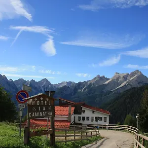 La Caminatha Hotel